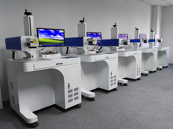 6108d51d22f5d.jpg 02.jpg